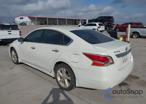 2013 Nissan Altima 2.5 Sv from USA, damaged, VIN 1N4AL3AP8DN496446